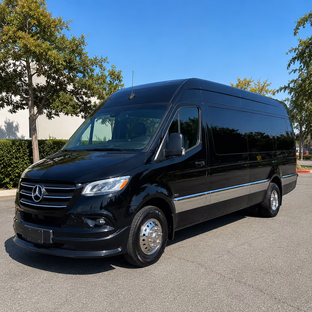 edison airport transportation