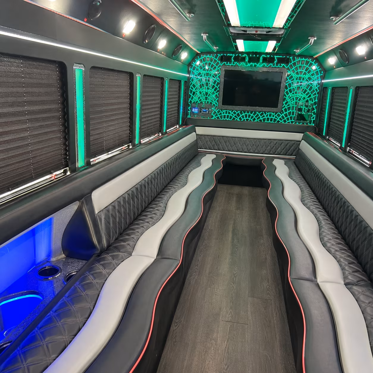 levittown bus rentals